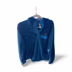 EUC Patagonia Better Sweater with Hood in a beautiful blue color. Size Medium.